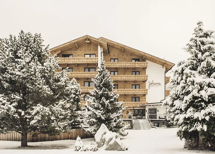 Hotel Johanna Mitten Im Oetztal