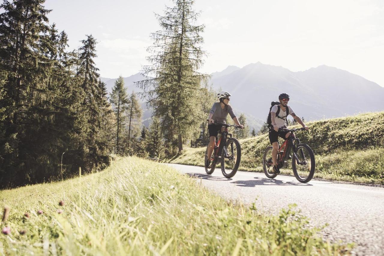 Johanna Mitten Im Oetztal